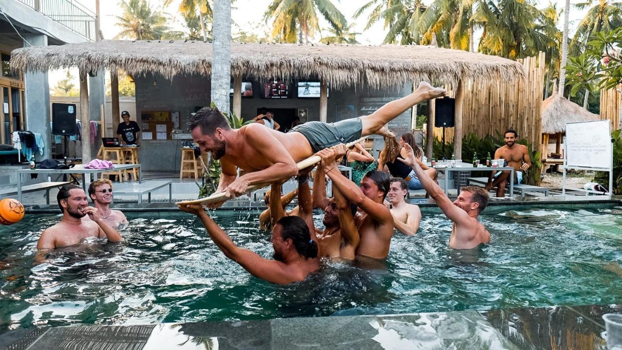 הוסטל Kuta  Lotide Surf Camps Lombok מראה חיצוני תמונה